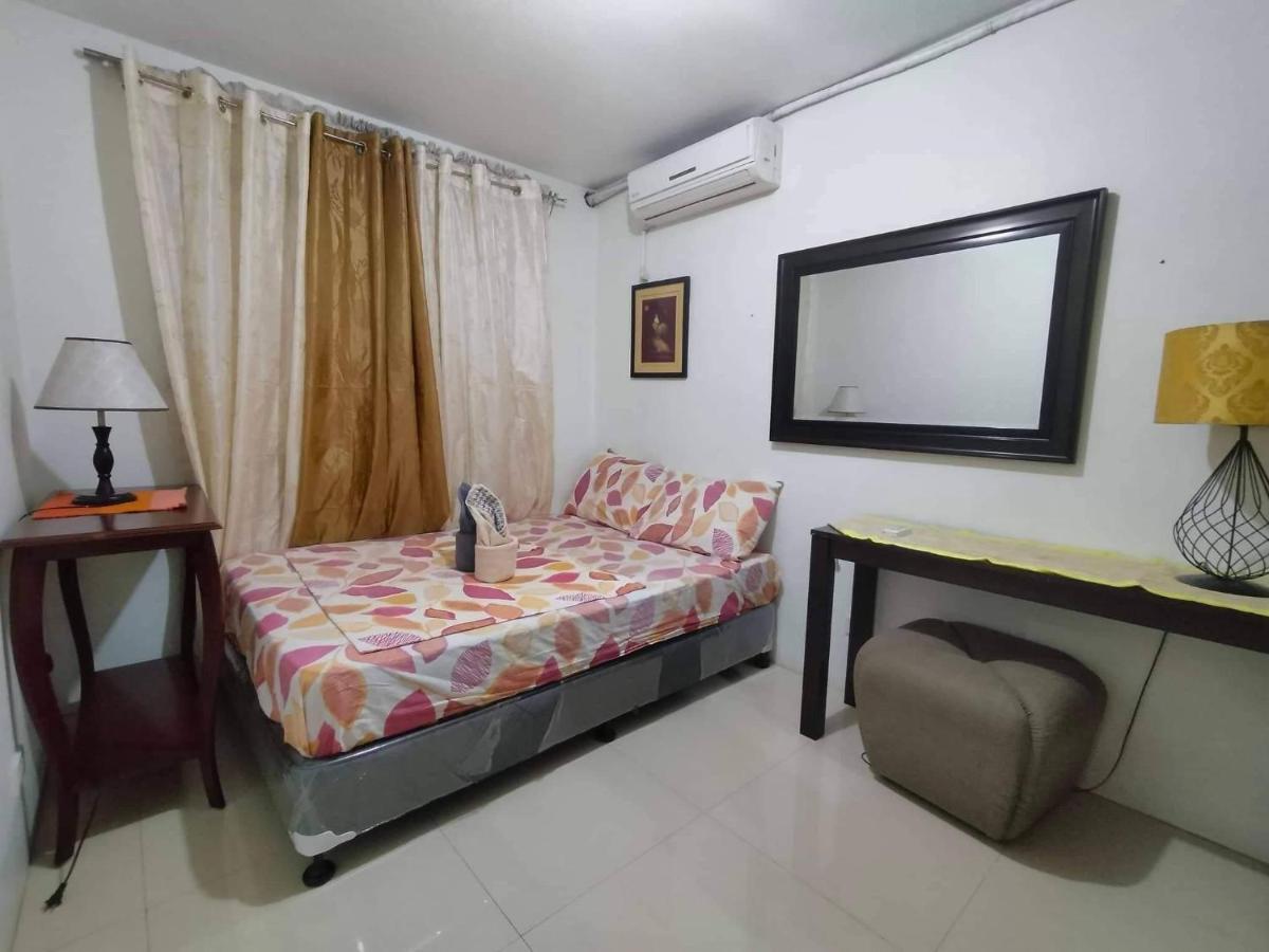 Ri'S One Oasis W Free Pool Back Of Sm City Mall Davao Bagian luar foto