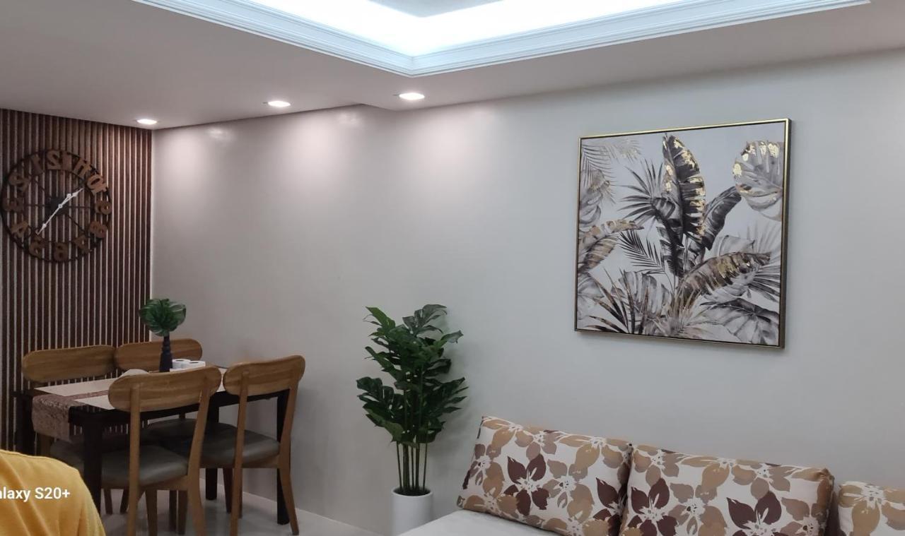 Ri'S One Oasis W Free Pool Back Of Sm City Mall Davao Bagian luar foto